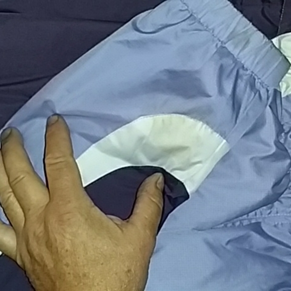 Wind breaker reversible - Picture 2 of 2